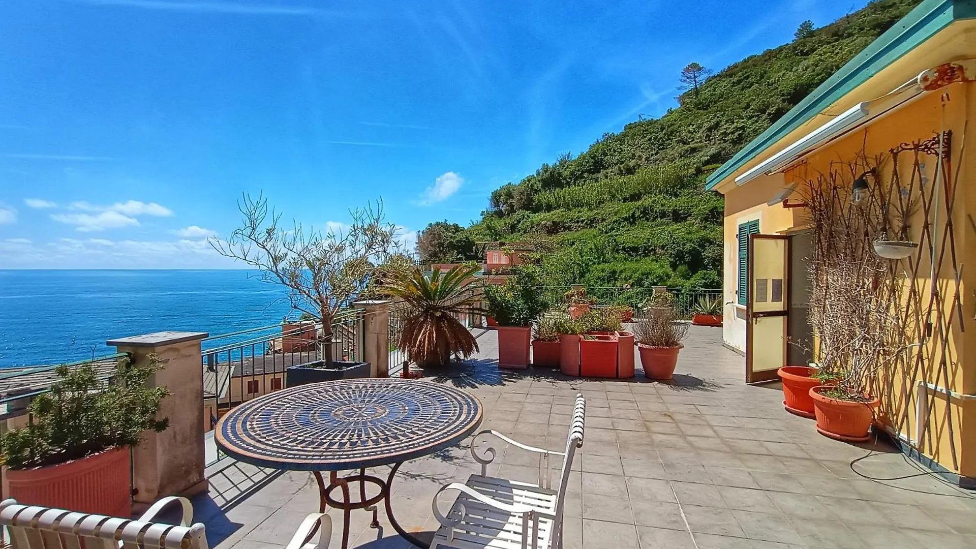 L'Oblo Apartment Riomaggiore Italy