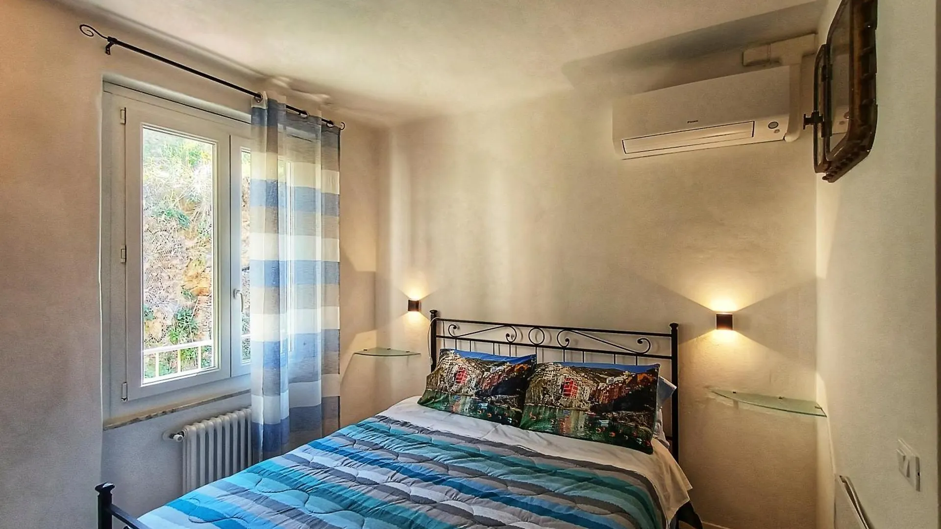 L'Oblo Apartment Riomaggiore